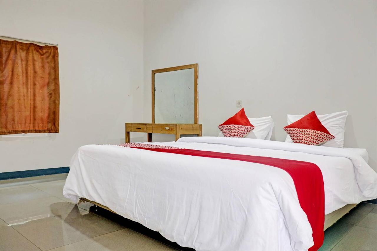 Oyo 90483 Homestay Permata Syariah Bangko Екстер'єр фото